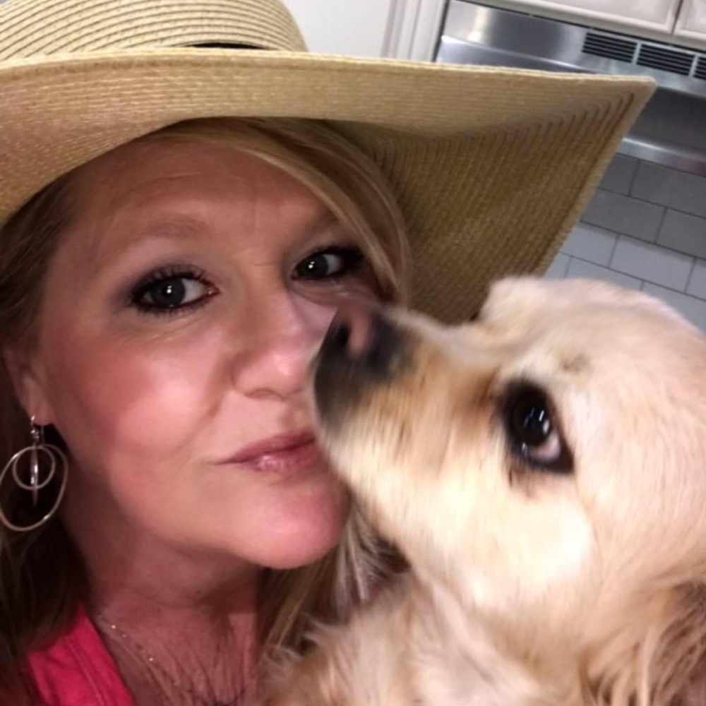 Meet your Posher, Sandi
